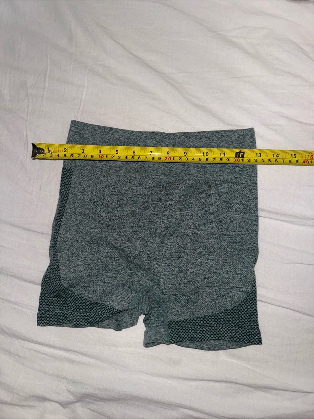 Seamless High-Waist Women’s green Bike Shorts